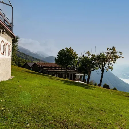 Locazione Turistica Nadia Livo (Lombardy)